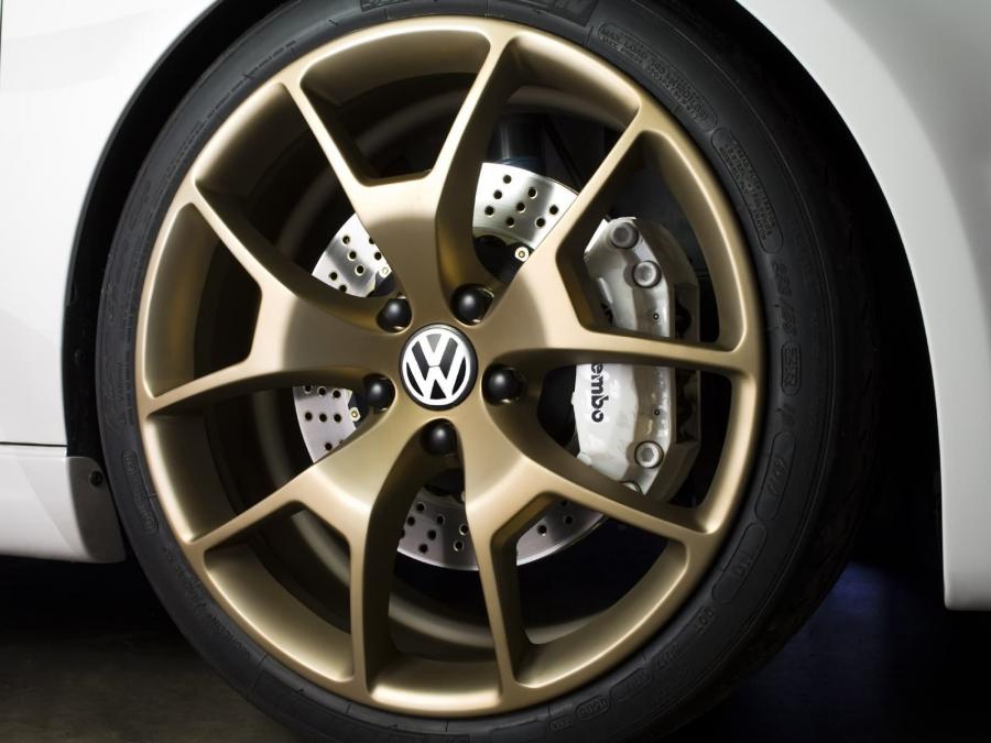  Volkswagen Golf Thunder Bunny Concept 2006 года  (фото 3 из 11)